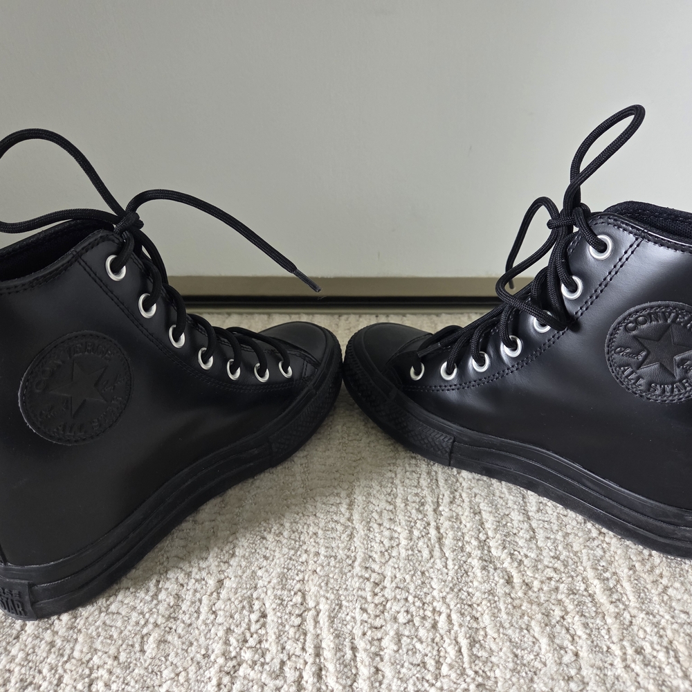 Converse Women's Black High-Top Sneakers